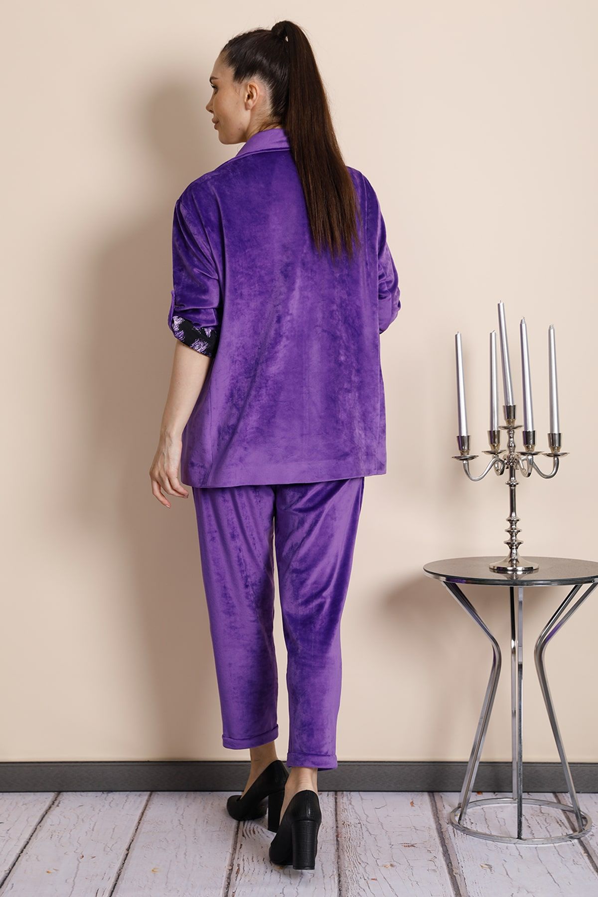 Fashionable Trouser Suit in Pure Purple Embroidered Fabric LSTV07585