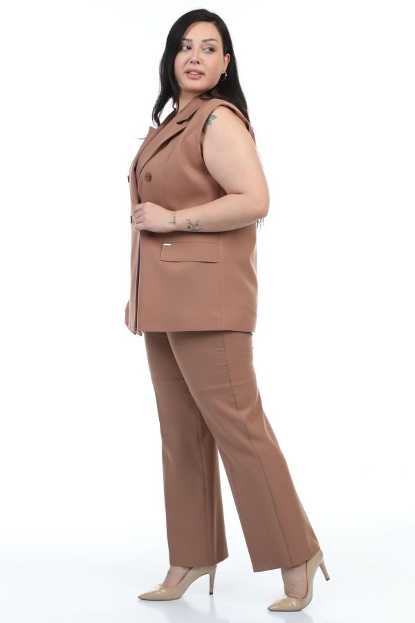 Изображение Fimore 8933-6xl КОРИЧНЕВЫЙ Женский костюм  большого размера