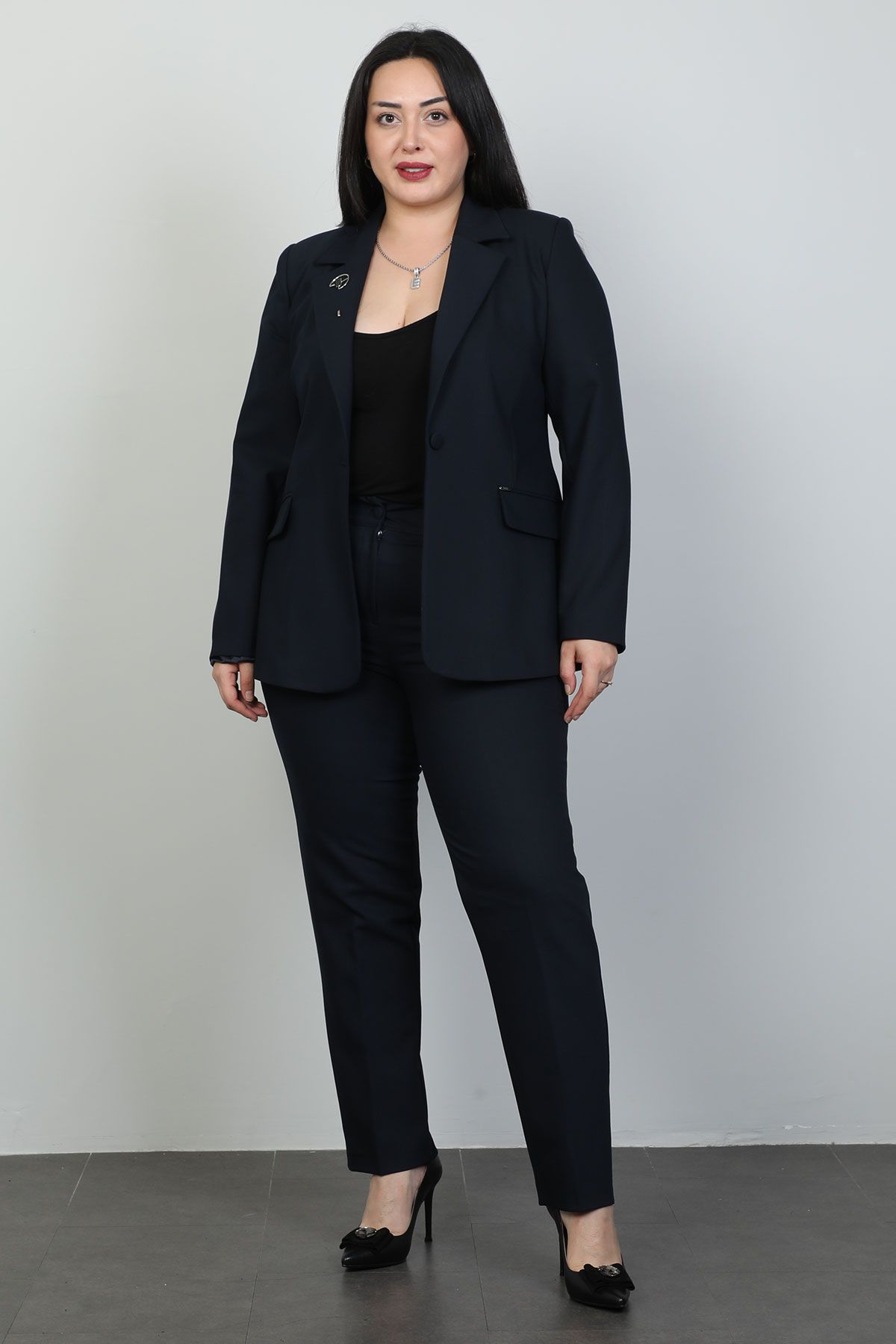 Plus size 2025 navy suit