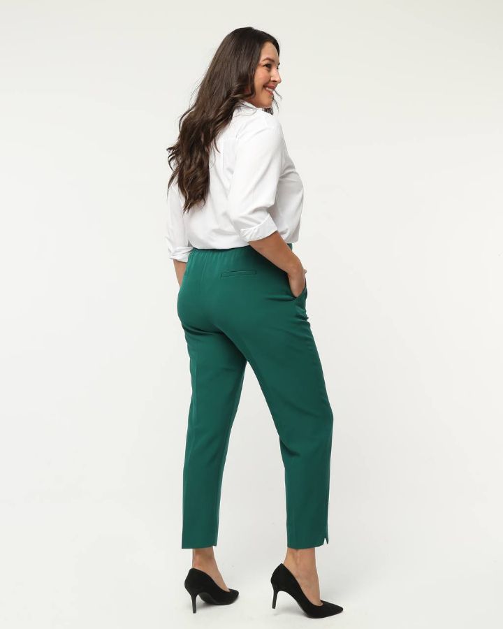 Picture of OUZ FASHION 24S321031 EMERALD Plus Size Women Pants 