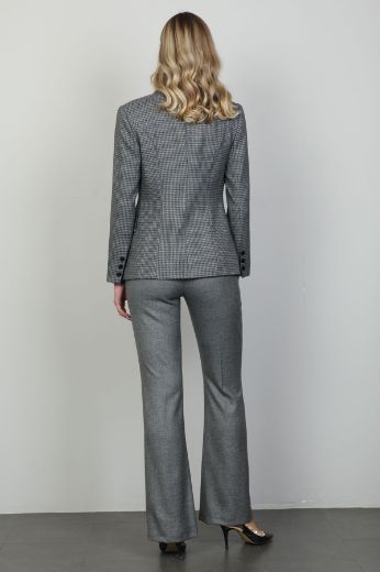 Picture of Of White 2248083 GREY Women Suit