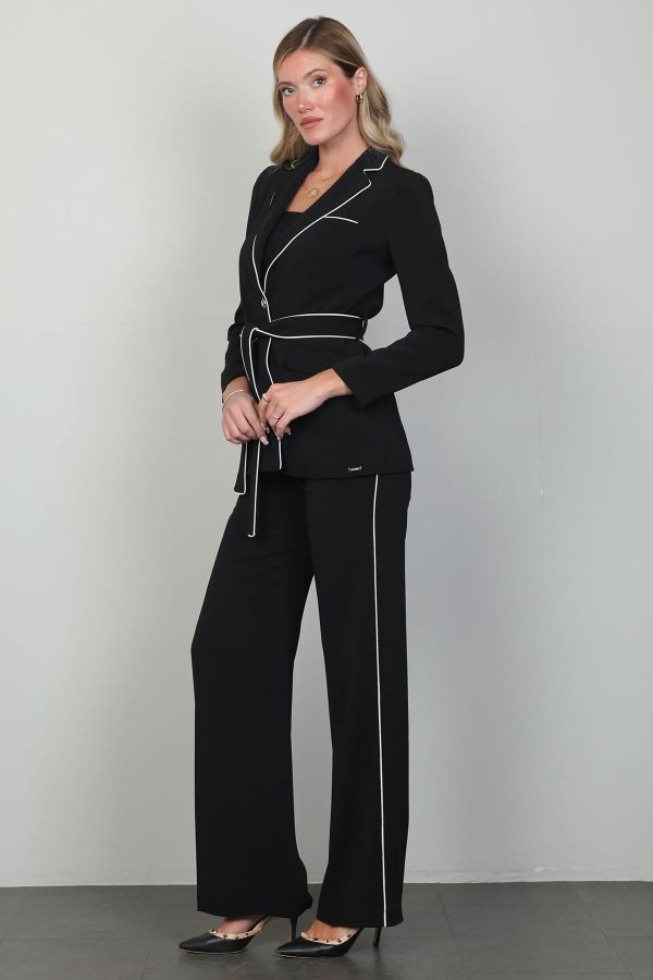 Picture of Of White 2248026 BLACK Women Suit