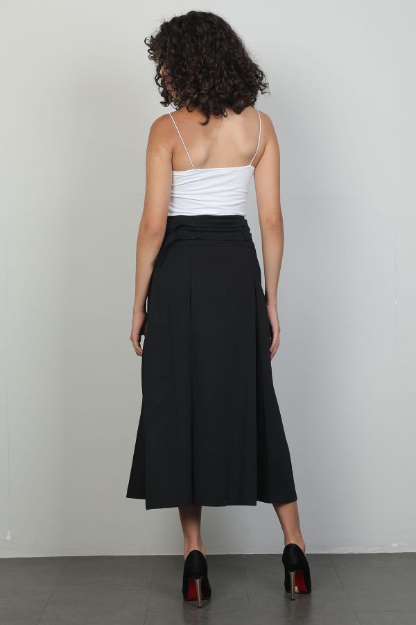 Picture of Of White 2242003 BLACK Women Skirt