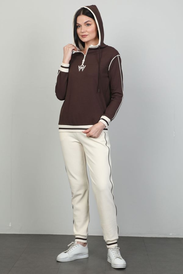 Picture of Of White 2248160 BROWN Women Suit